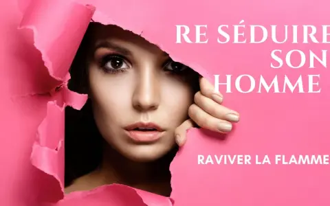 Une femme se dévoile à travers un papier rose déchiré, prête à séduire son mari et raviver la flamme.