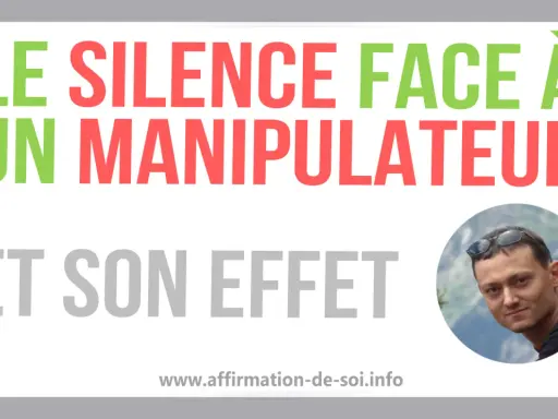 Le silence face à un manipulateur : découvrez son effet déstabilisant. Un homme regarde vers le spectateur.